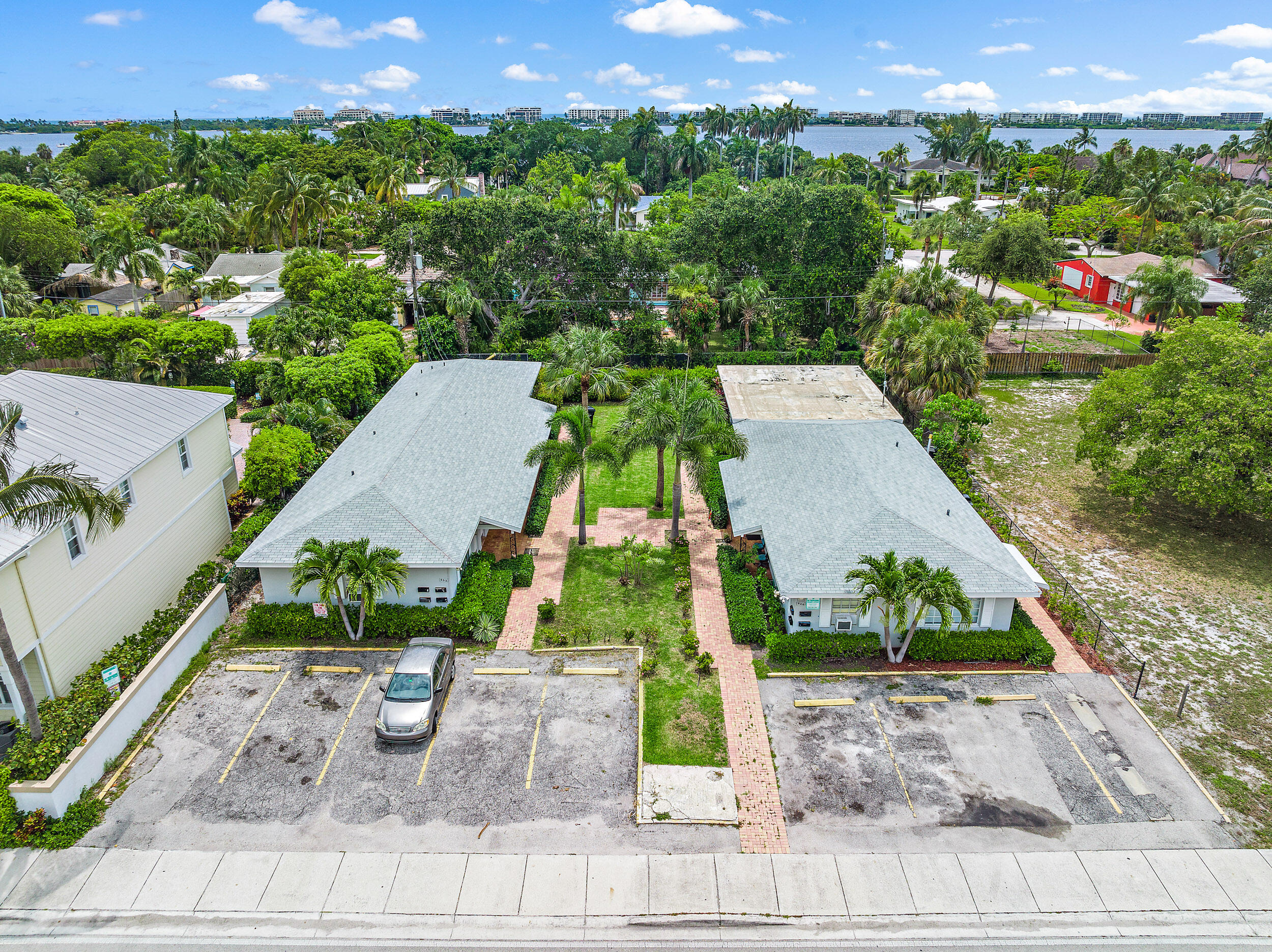 626 S Federal Highway Unit: 1 - 8