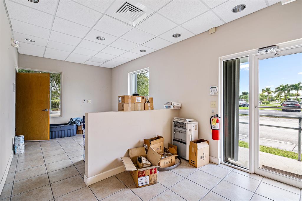 1622 N Federal Highway