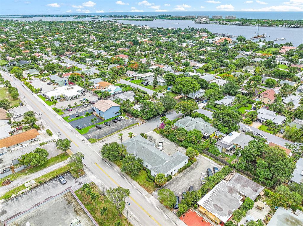 1622 N Federal Highway