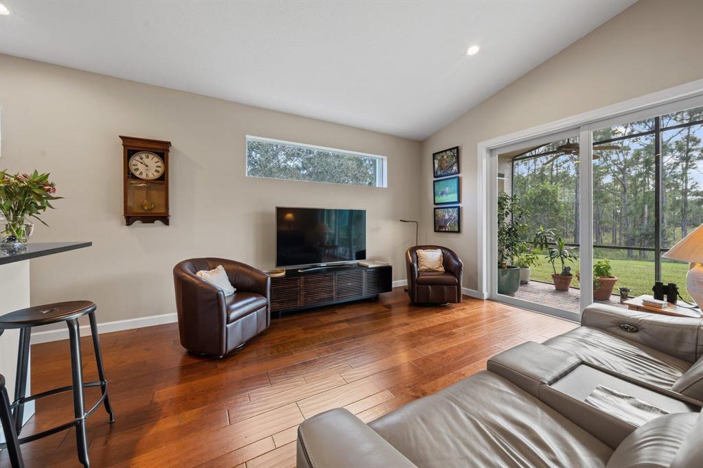 3008 SE Racoon Way