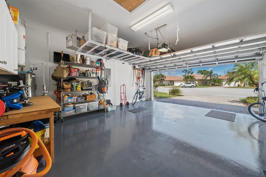 3008 SE Racoon Way