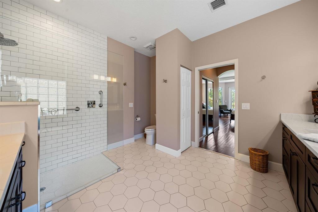 3008 SE Racoon Way