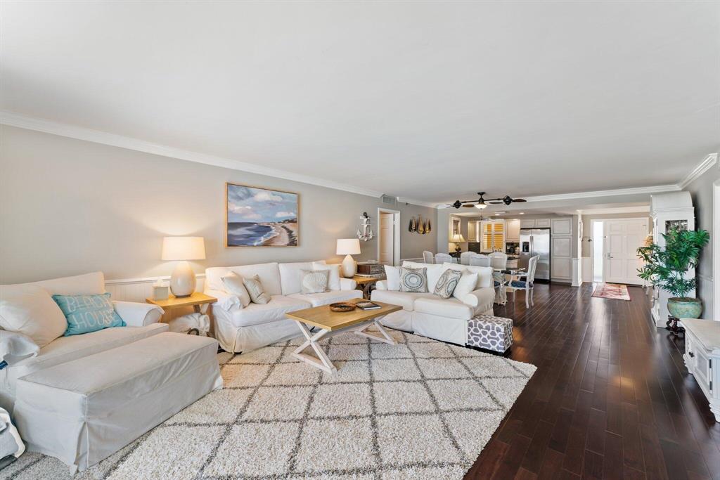 100 Beach Road Unit: 903