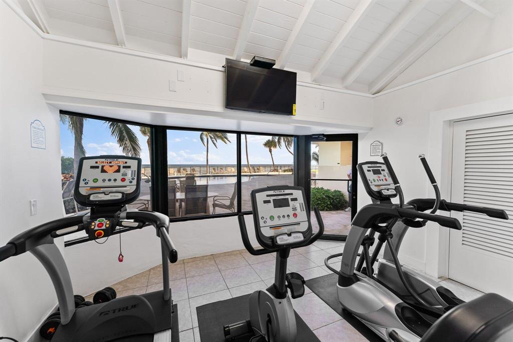 100 Beach Road Unit: 903