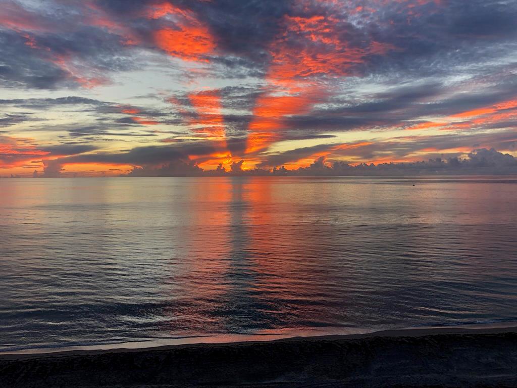 100 Beach Road Unit: 903