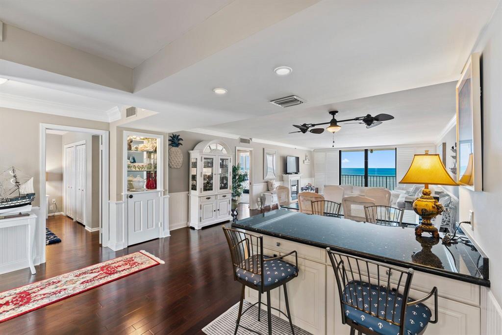 100 Beach Road Unit: 903