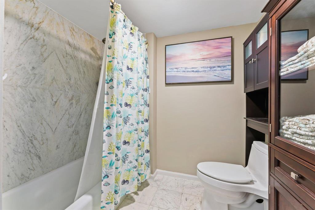 100 Beach Road Unit: 903