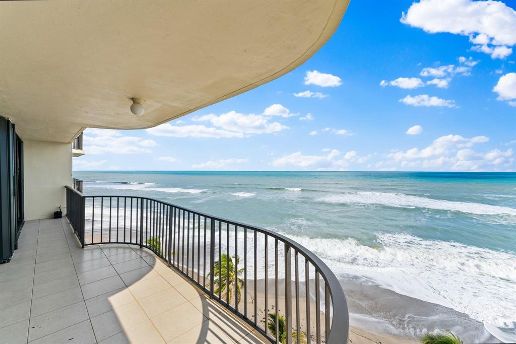 100 Beach Road Unit: 903