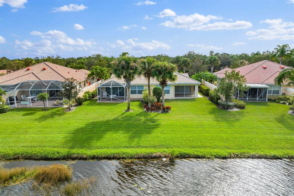 9022 SE Retreat Drive