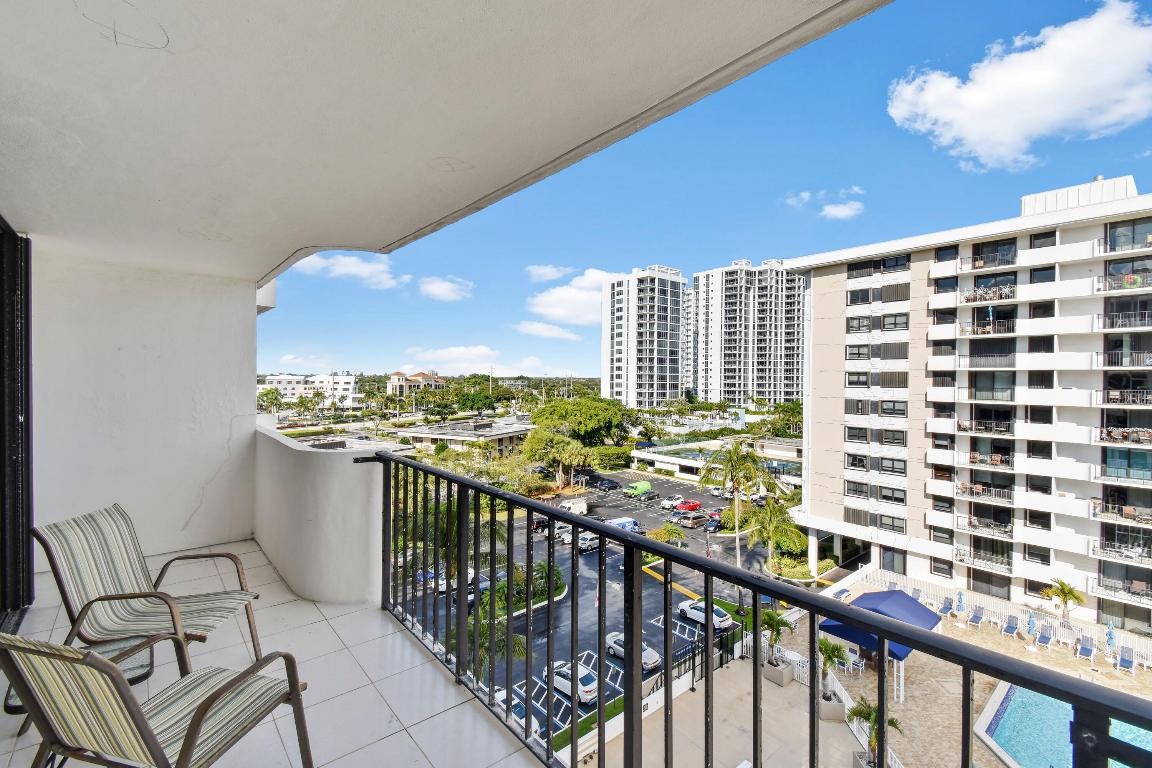 1200 Marine Way 601