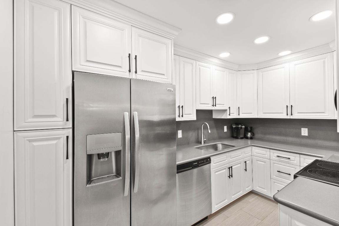 1200 Marine Way 601