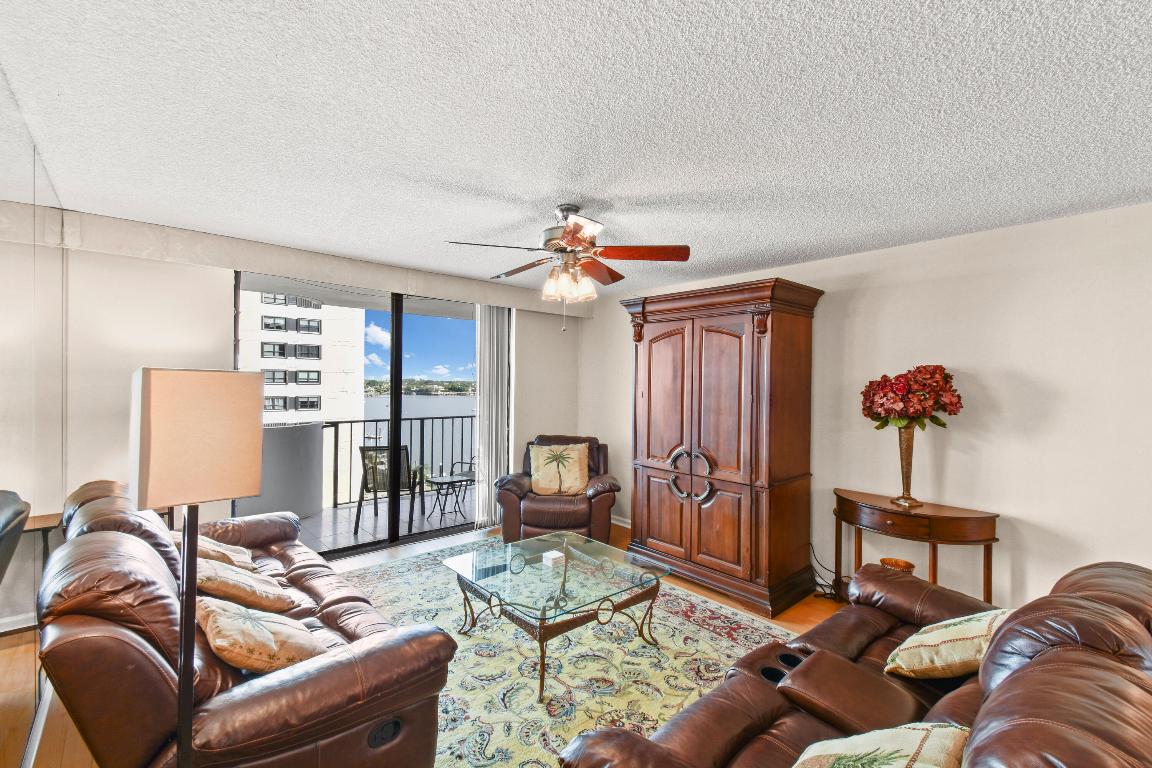 1200 Marine Way 601