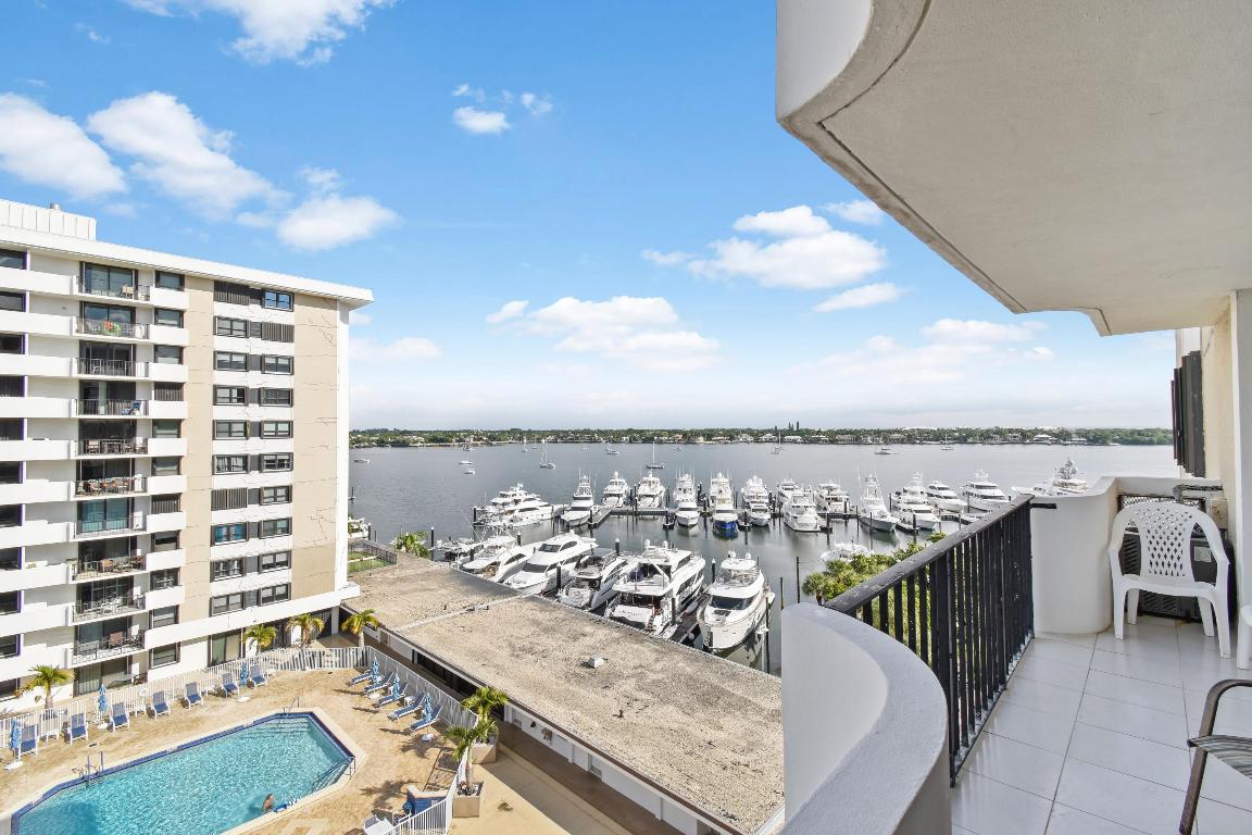 1200 Marine Way 601