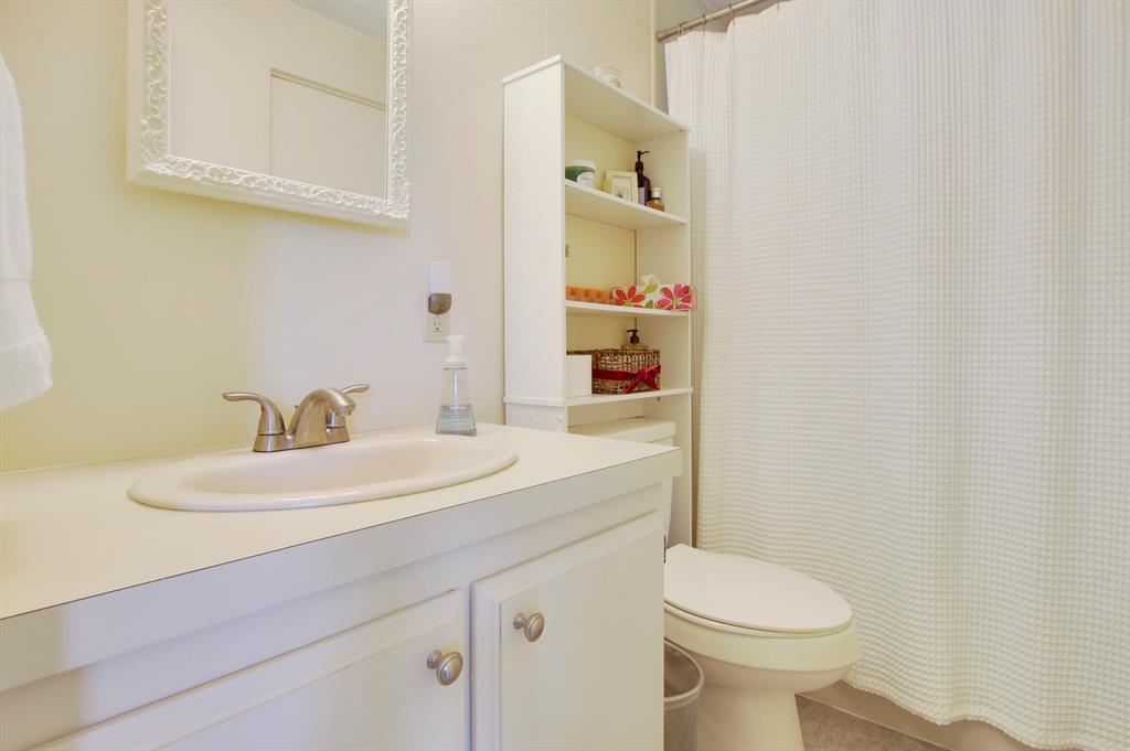 7068 SE Delegate Street