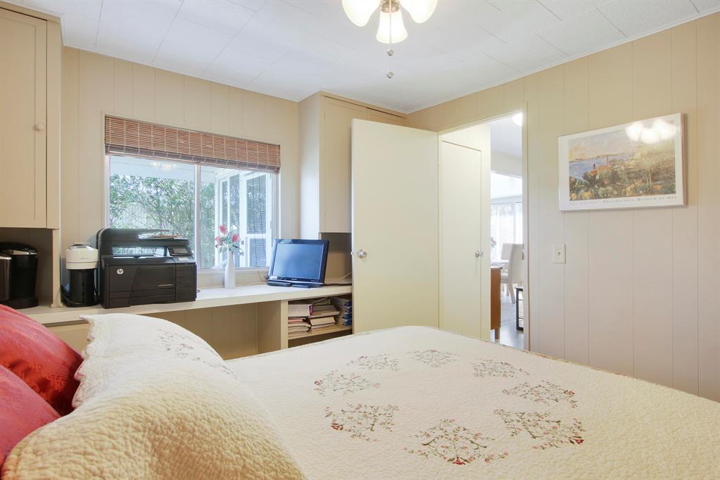 7068 SE Delegate Street