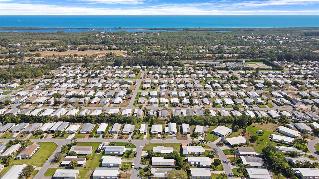 7068 SE Delegate Street