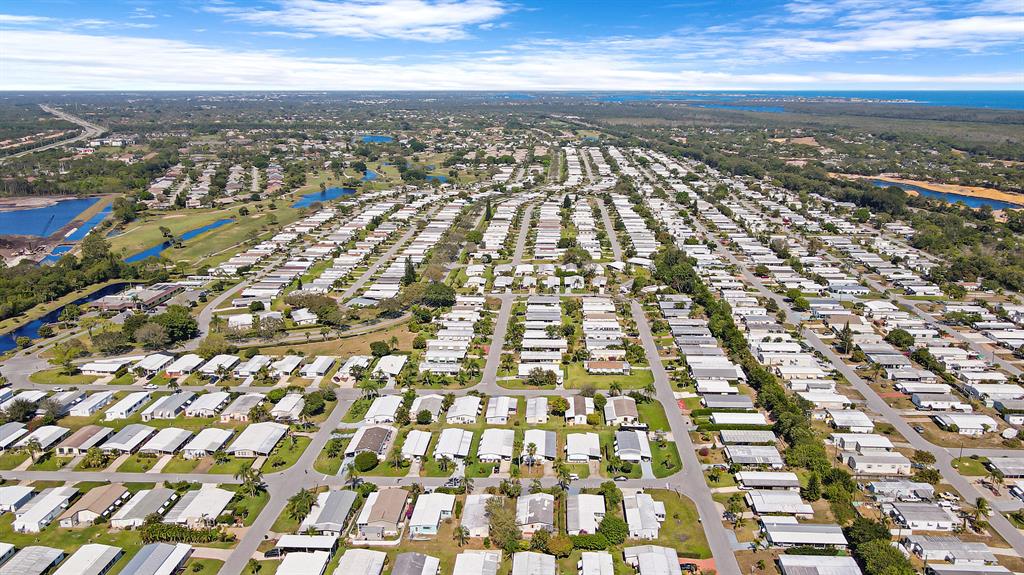 7068 SE Delegate Street