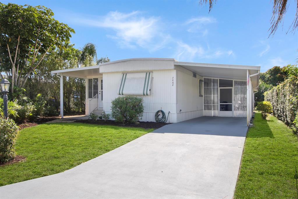 7068 SE Delegate Street