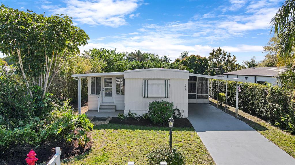 7068 SE Delegate Street