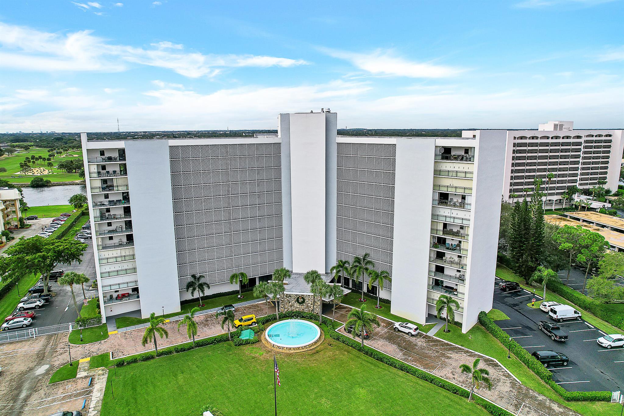 336 Golfview Road 711