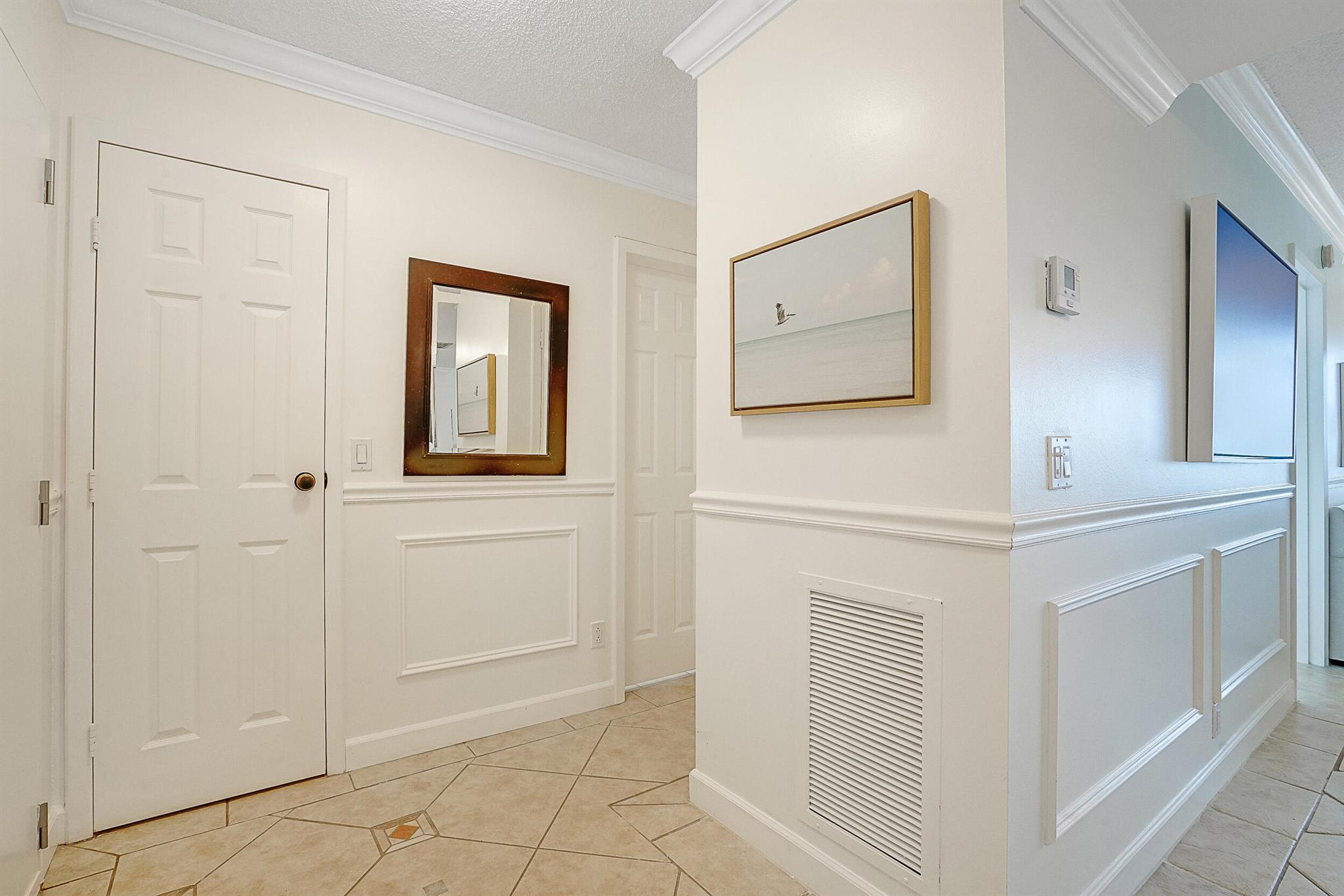 336 Golfview Road 711
