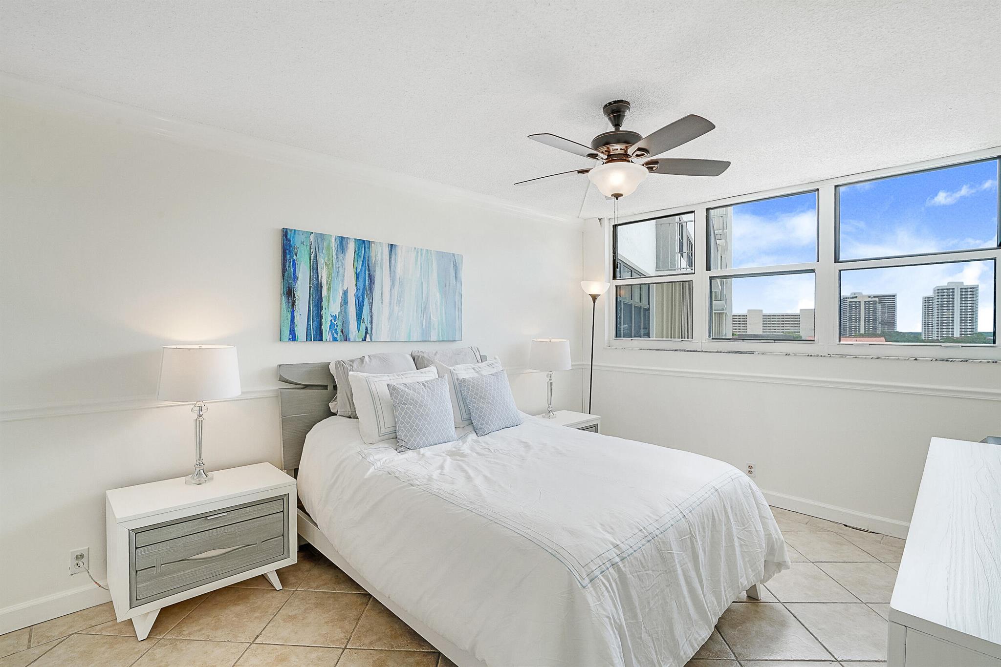 336 Golfview Road 711