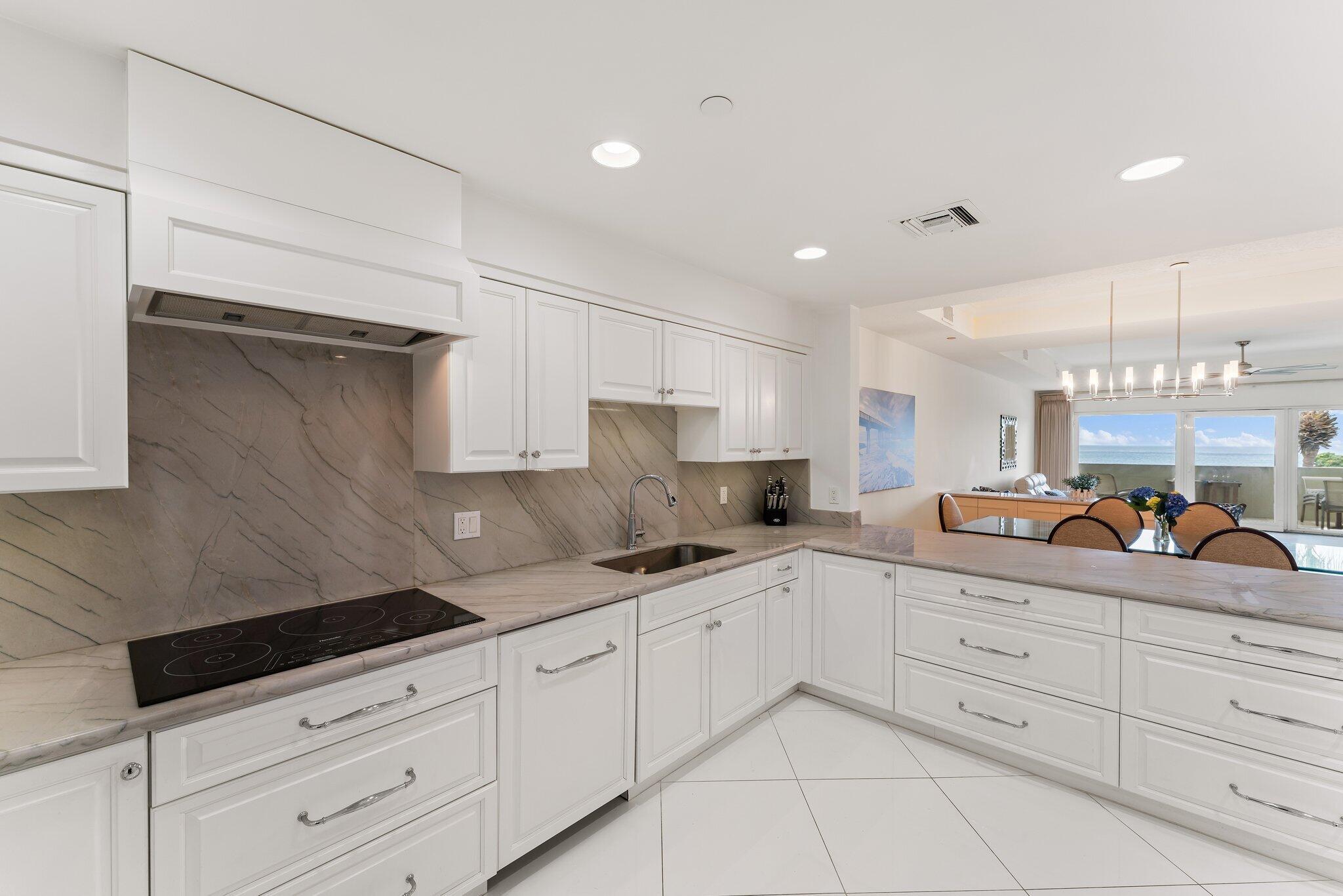 2050 S Highway A1a Unit: 3