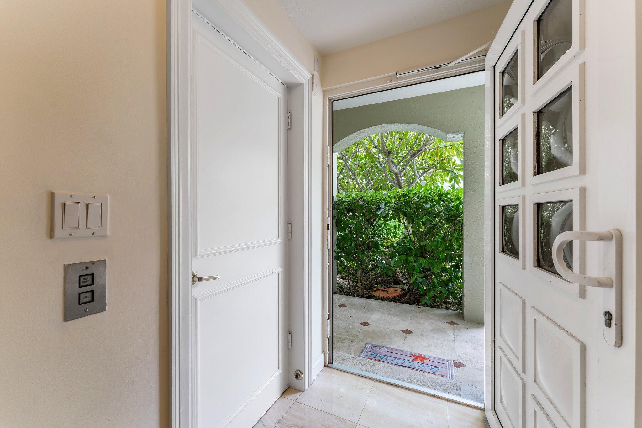 2050 S Highway A1a Unit: 3