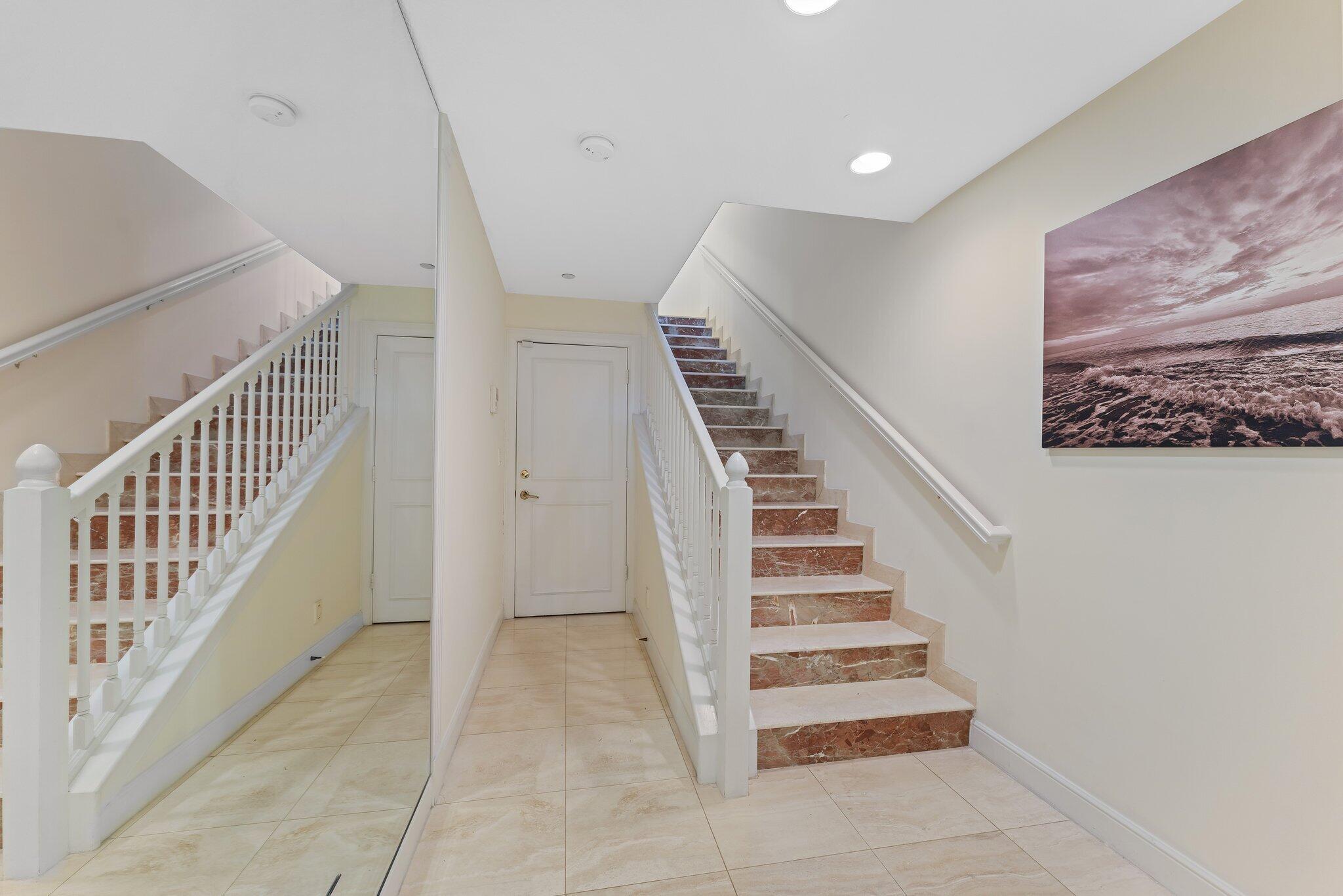 2050 S Highway A1a Unit: 3