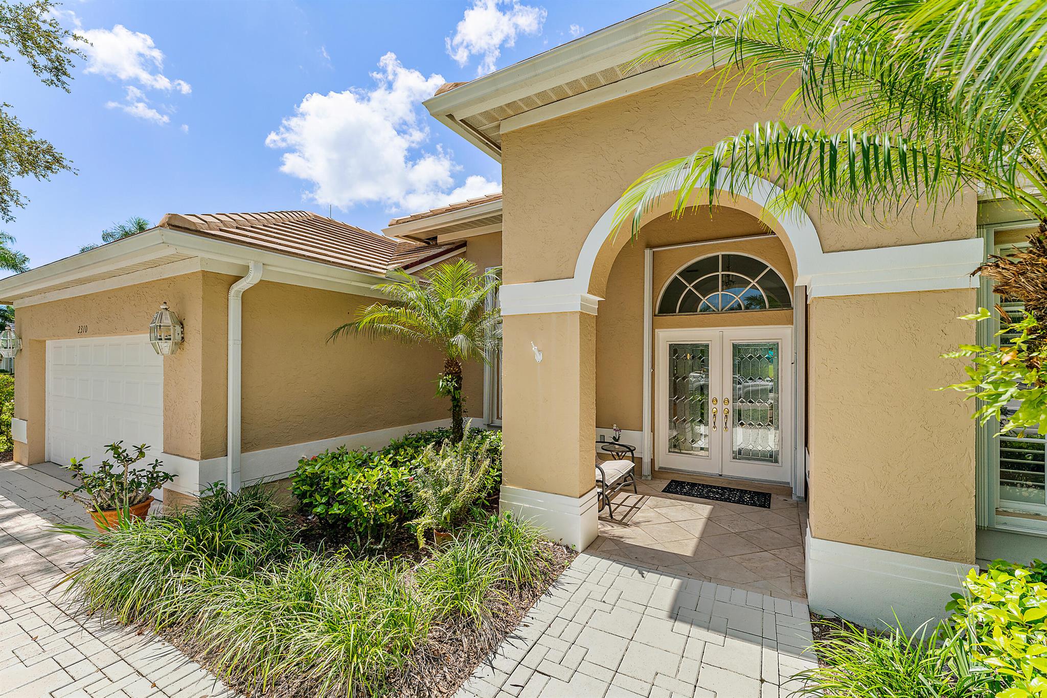 2310 SW Whitemarsh Way