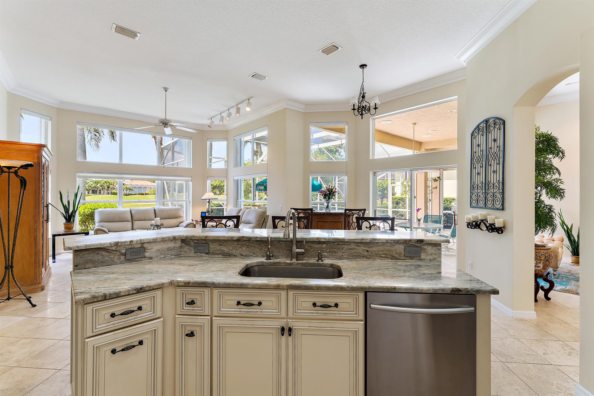 2310 SW Whitemarsh Way