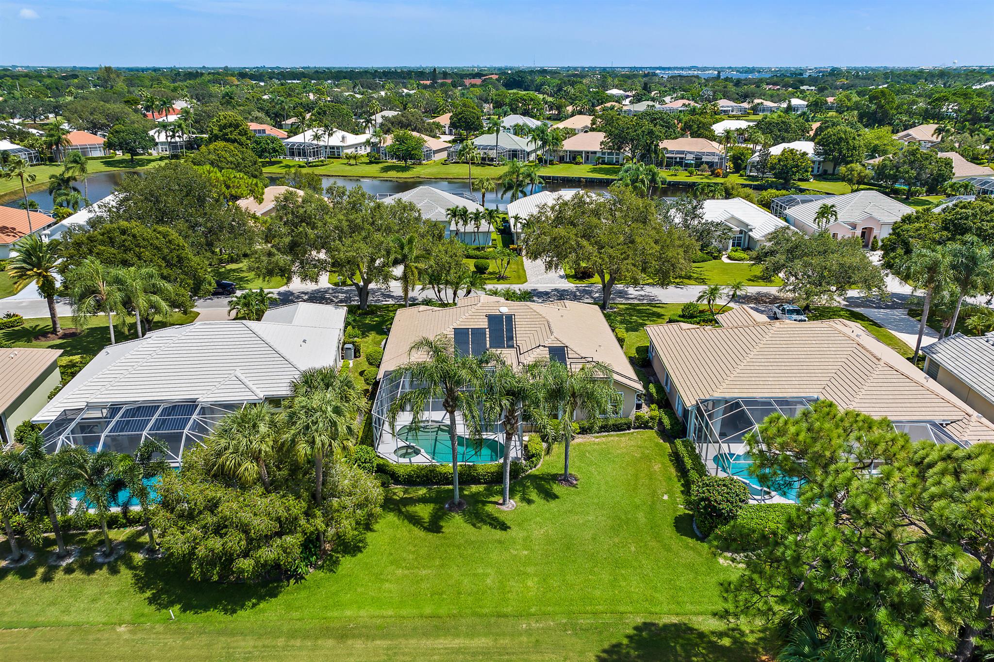 2310 SW Whitemarsh Way