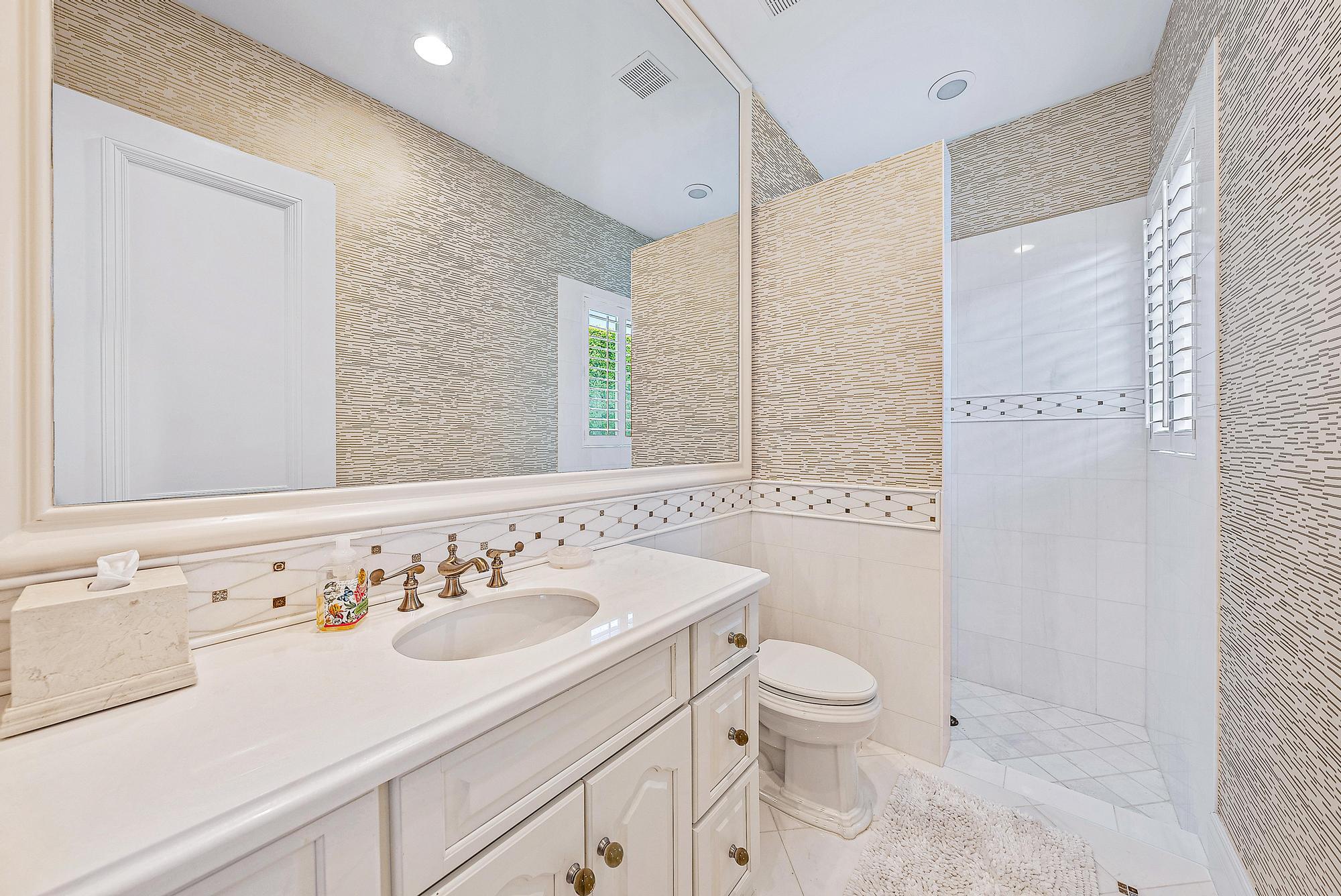 12008 SE Intracoastal Terrace