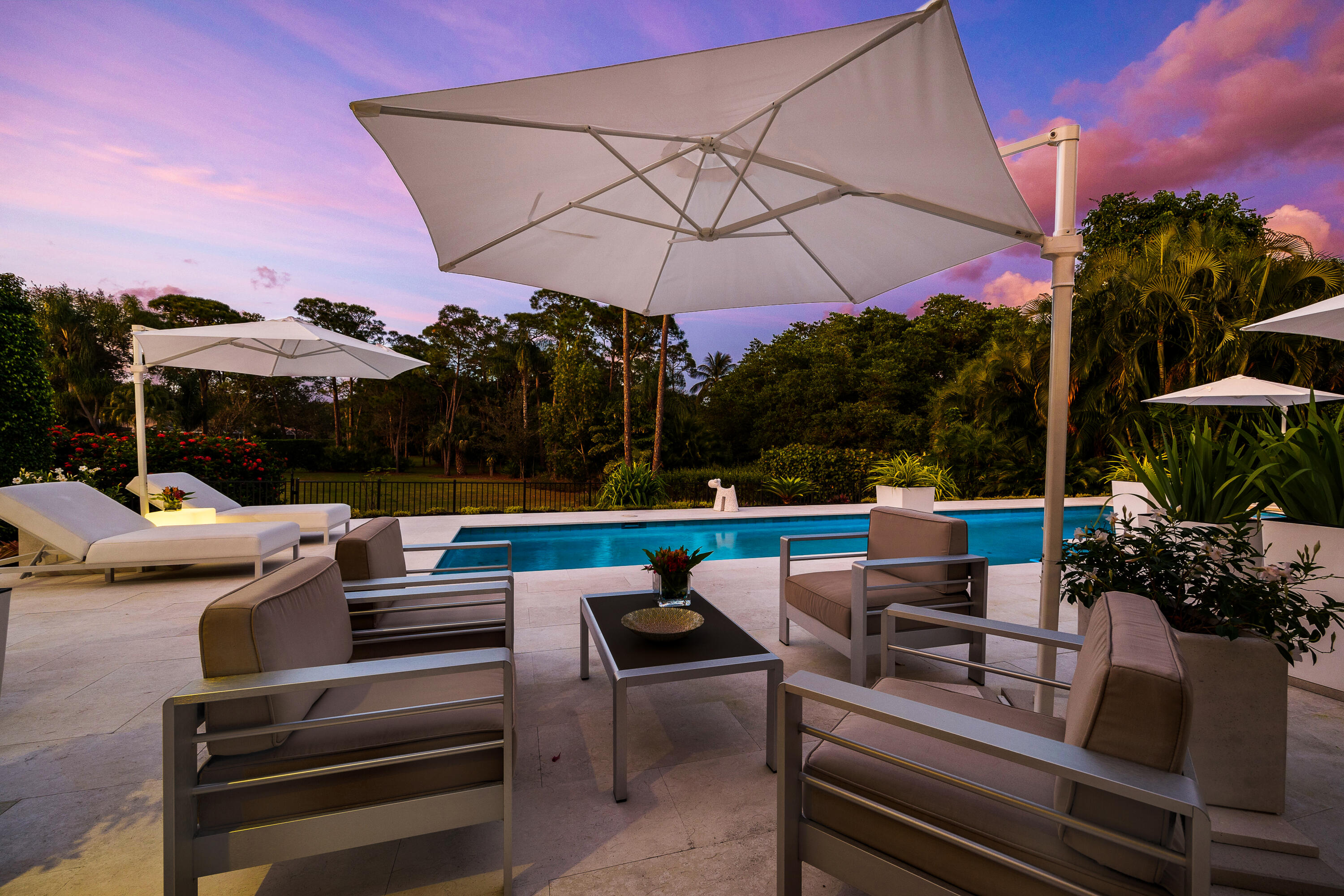 10435 SE Silver Palm Way