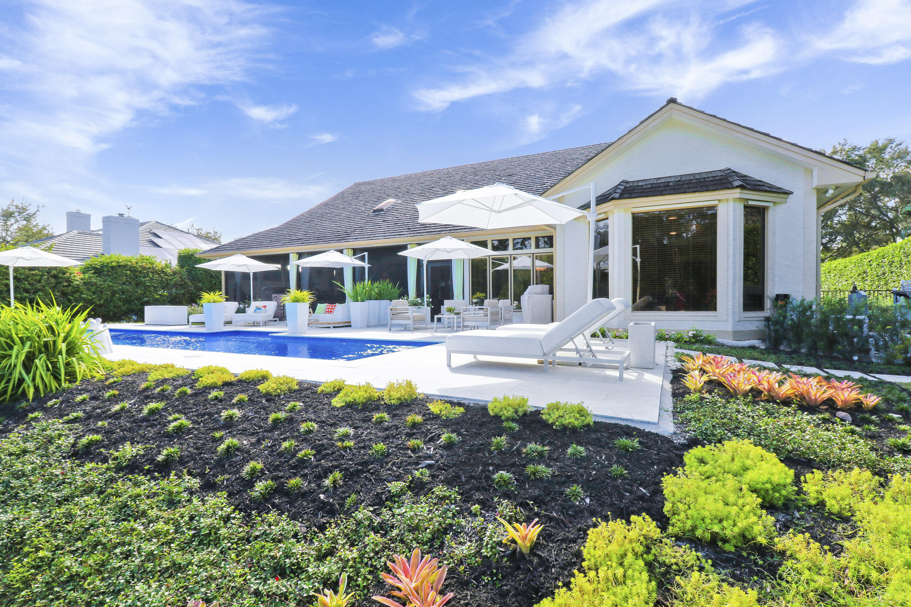 10435 SE Silver Palm Way