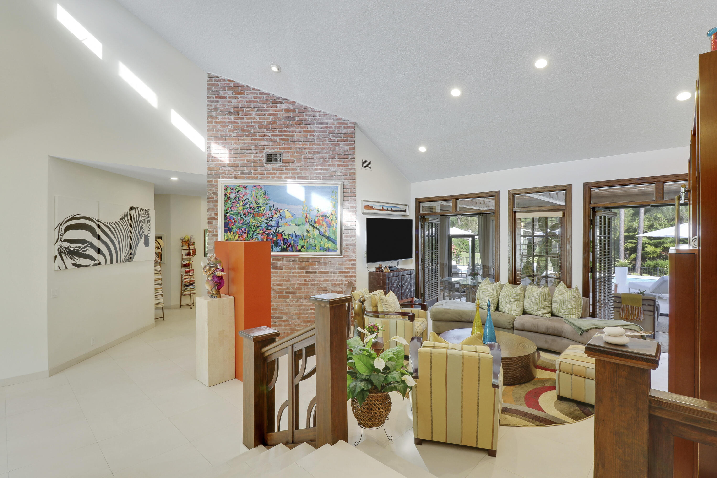 10435 SE Silver Palm Way