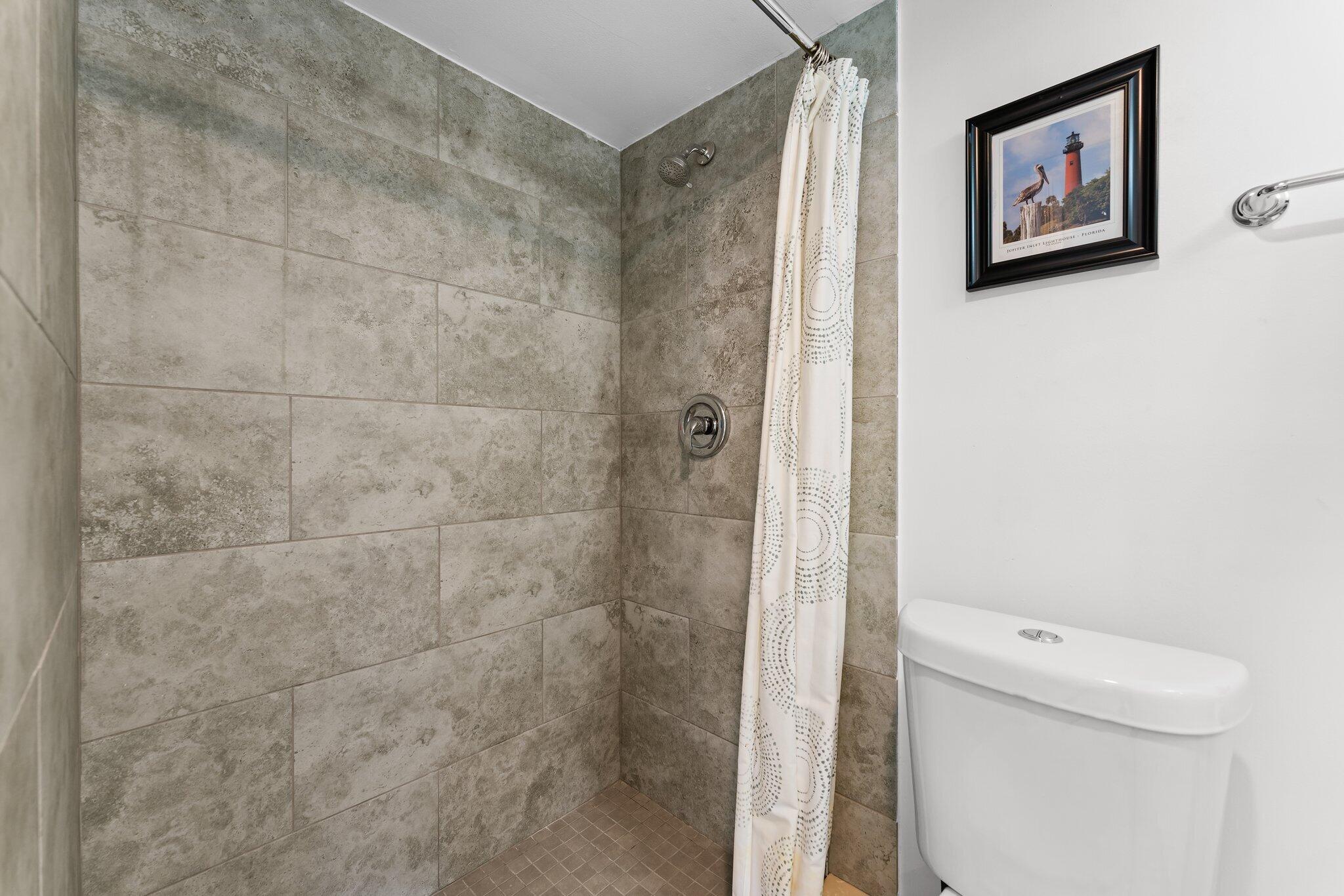 1605 S Us Highway 1 Unit: M1-104