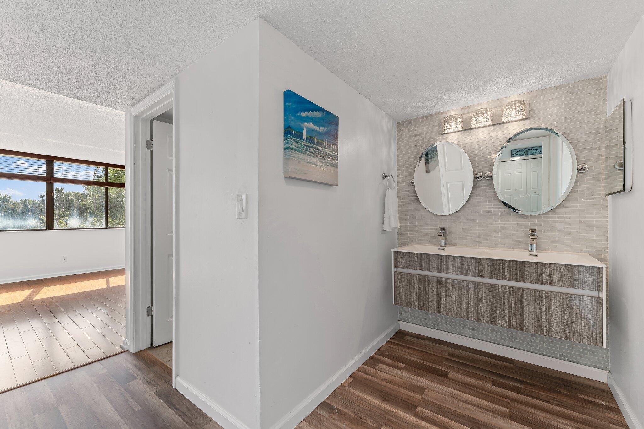 1605 S Us Highway 1 Unit: M1-104