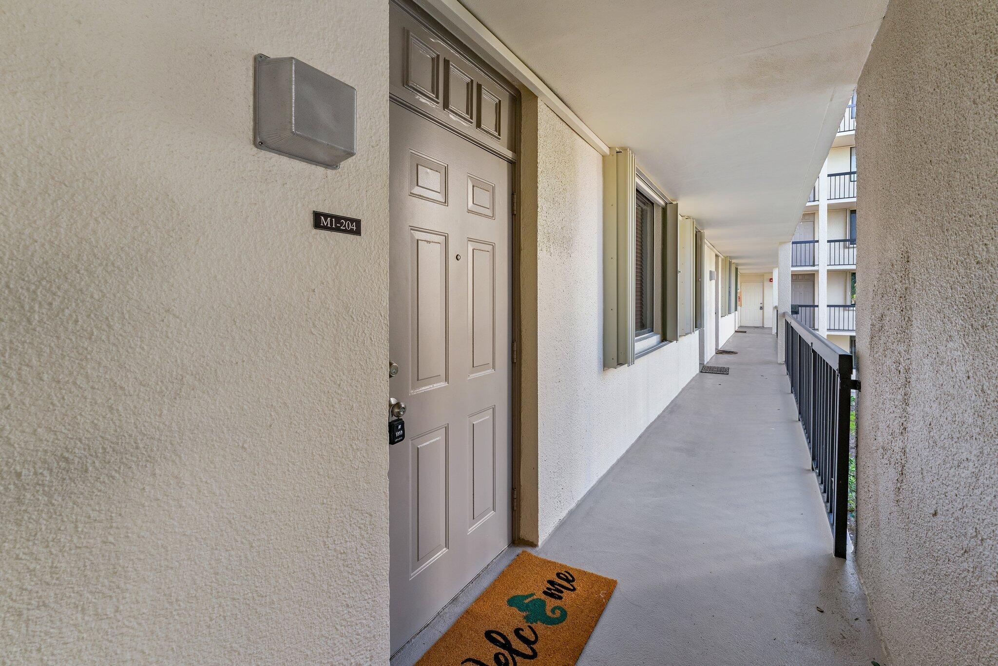 1605 S Us Highway 1 Unit: M1-104