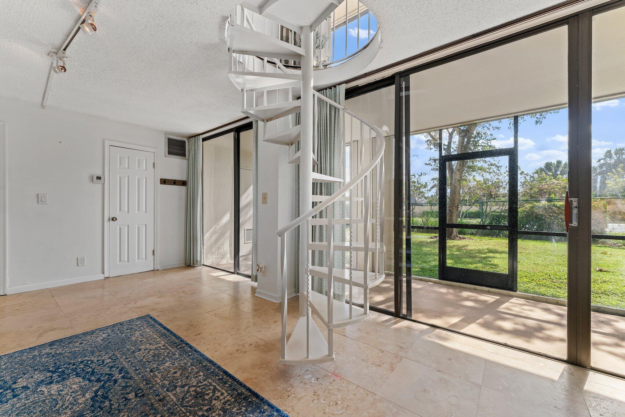1605 S Us Highway 1 Unit: M1-104