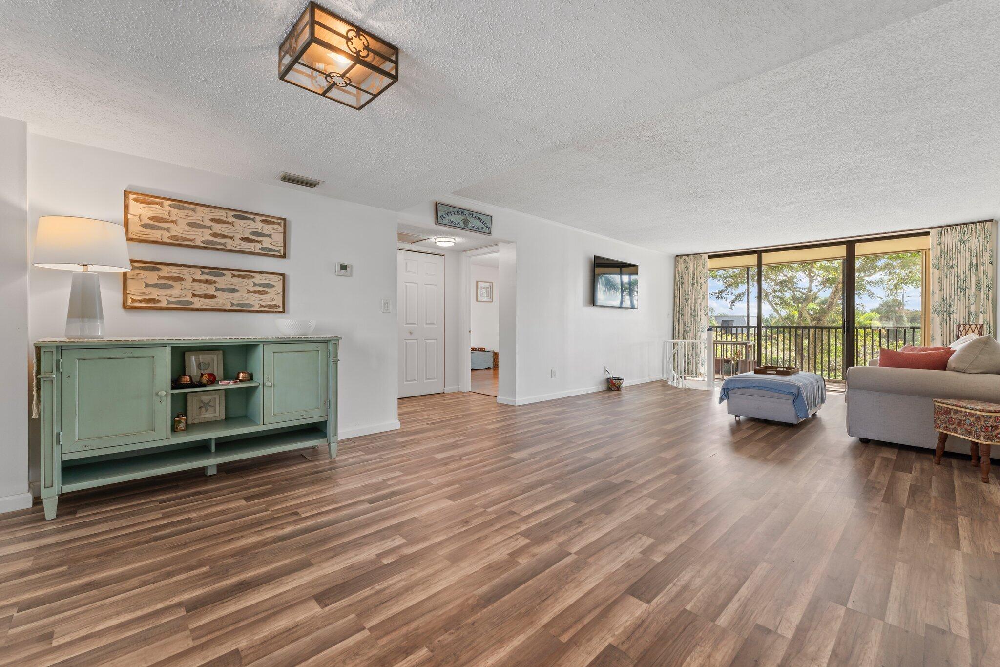 1605 S Us Highway 1 Unit: M1-104