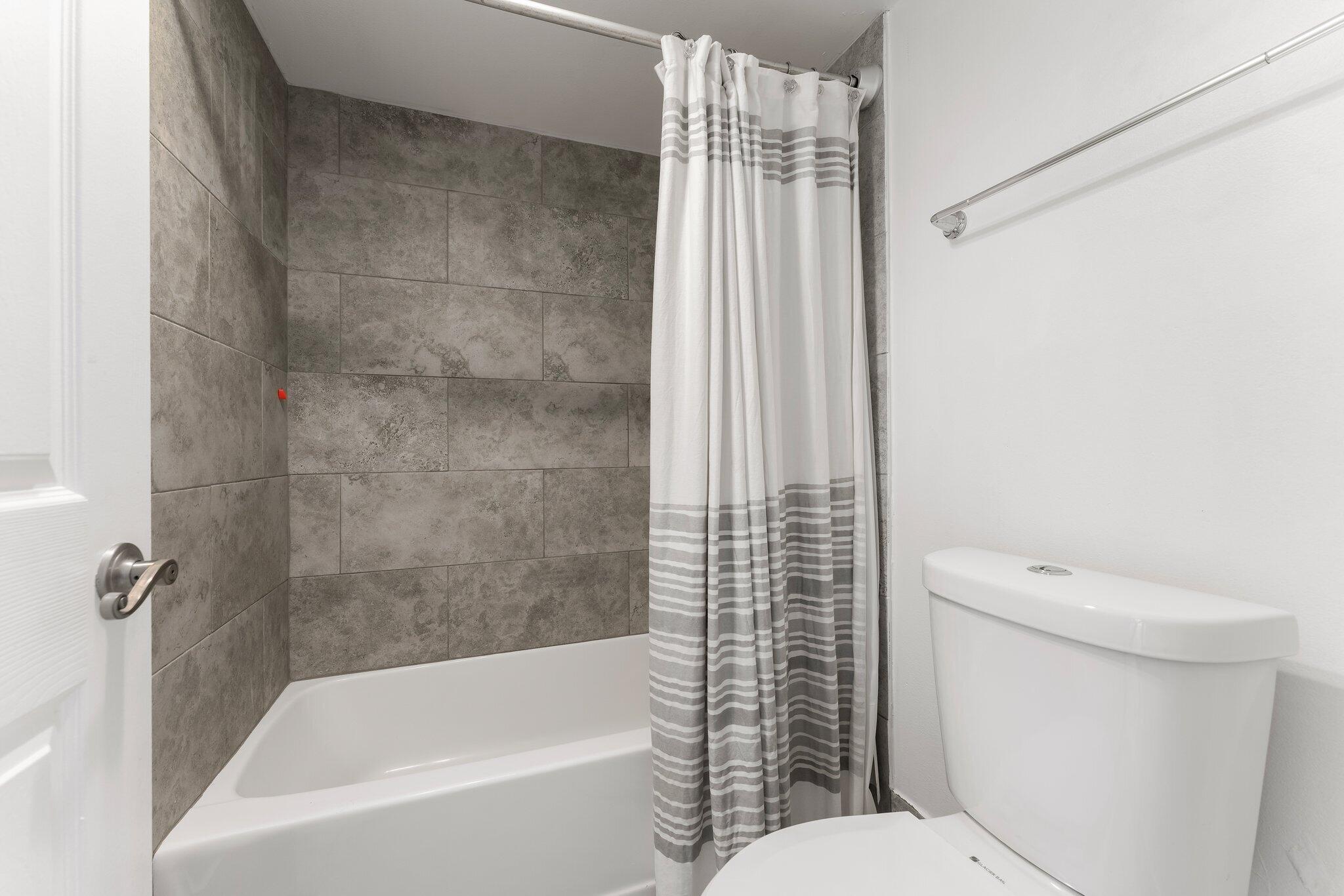 1605 S Us Highway 1 Unit: M1-104
