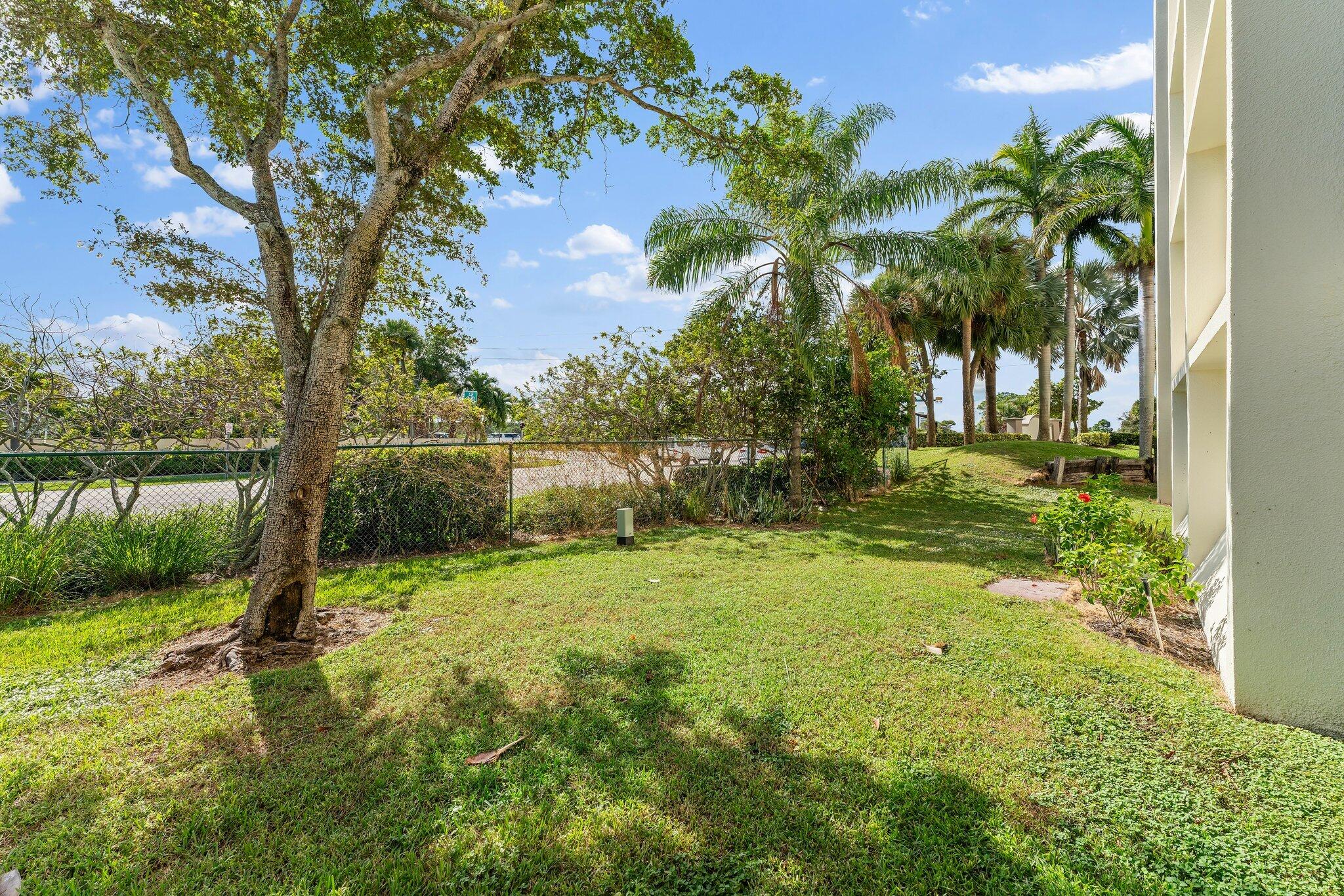 1605 S Us Highway 1 Unit: M1-104