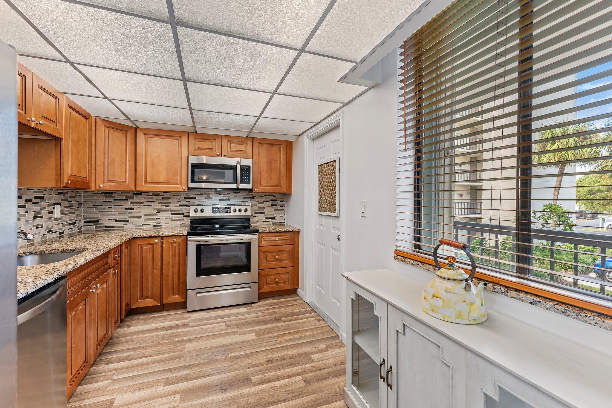 1605 S Us Highway 1 Unit: M1-104