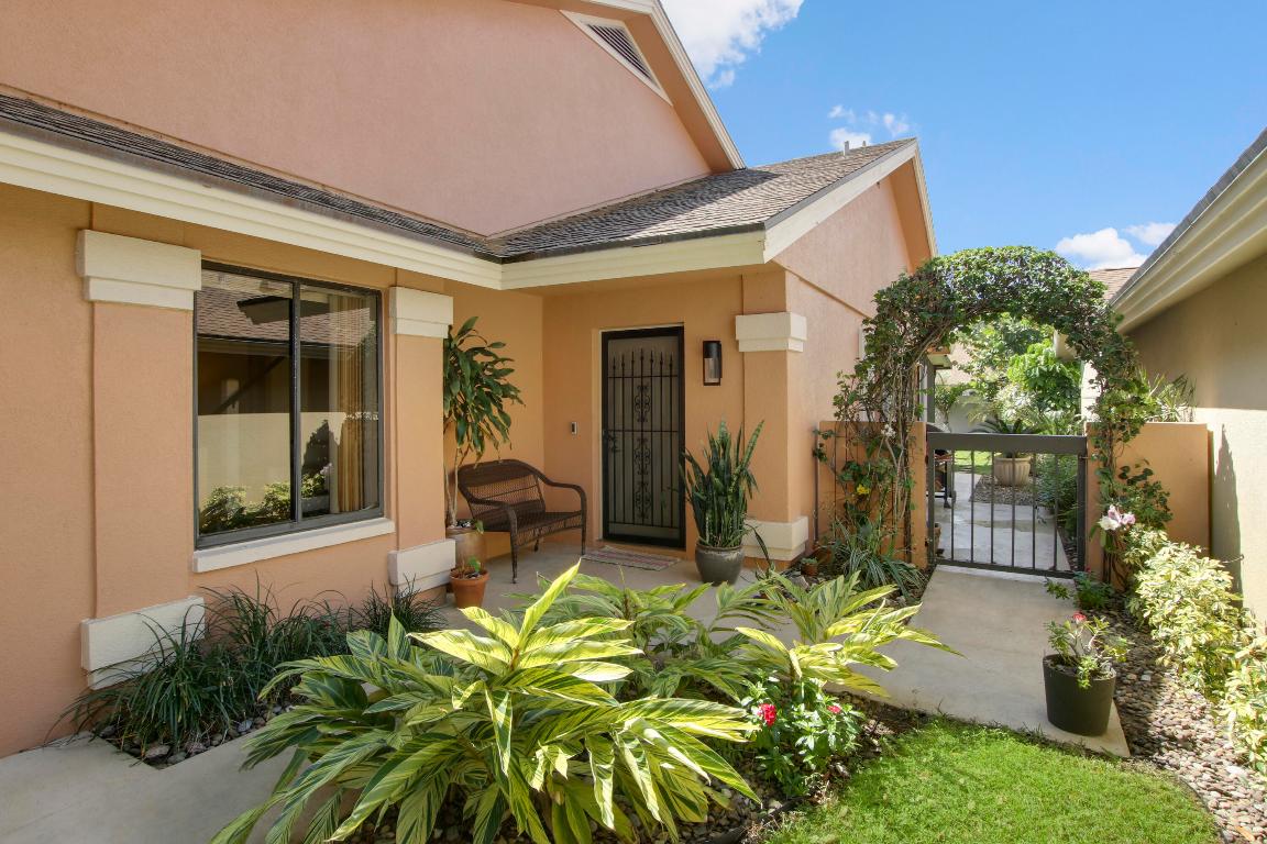 112 Cape Pointe Circle