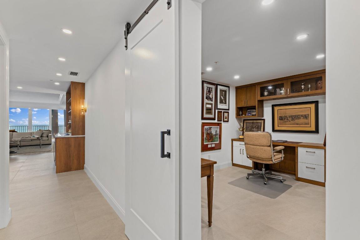 700 Ocean Royale Way Unit: 1202
