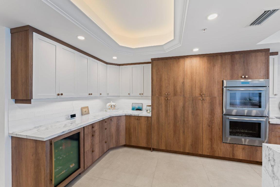 700 Ocean Royale Way Unit: 1202