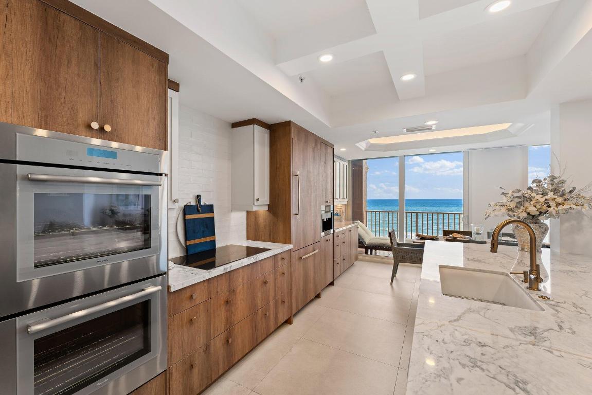 700 Ocean Royale Way Unit: 1202