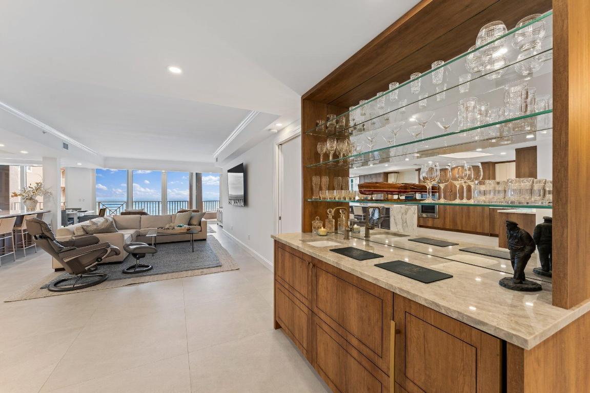 700 Ocean Royale Way Unit: 1202