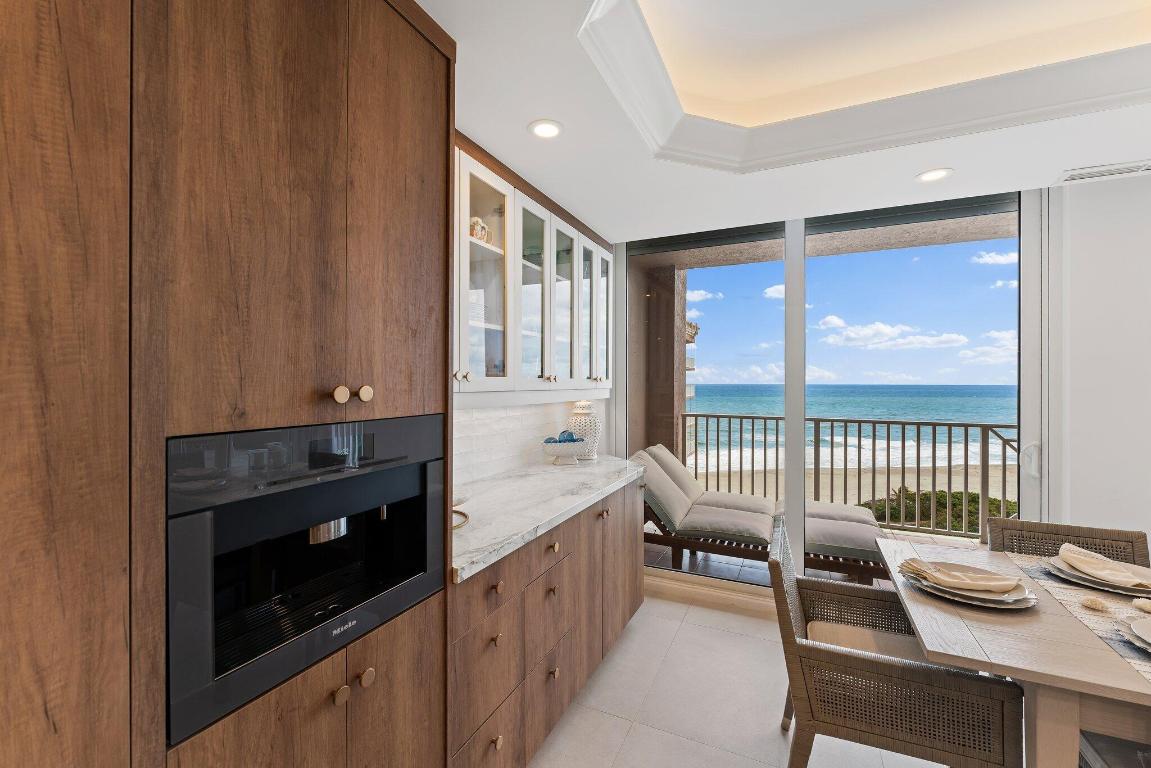 700 Ocean Royale Way Unit: 1202